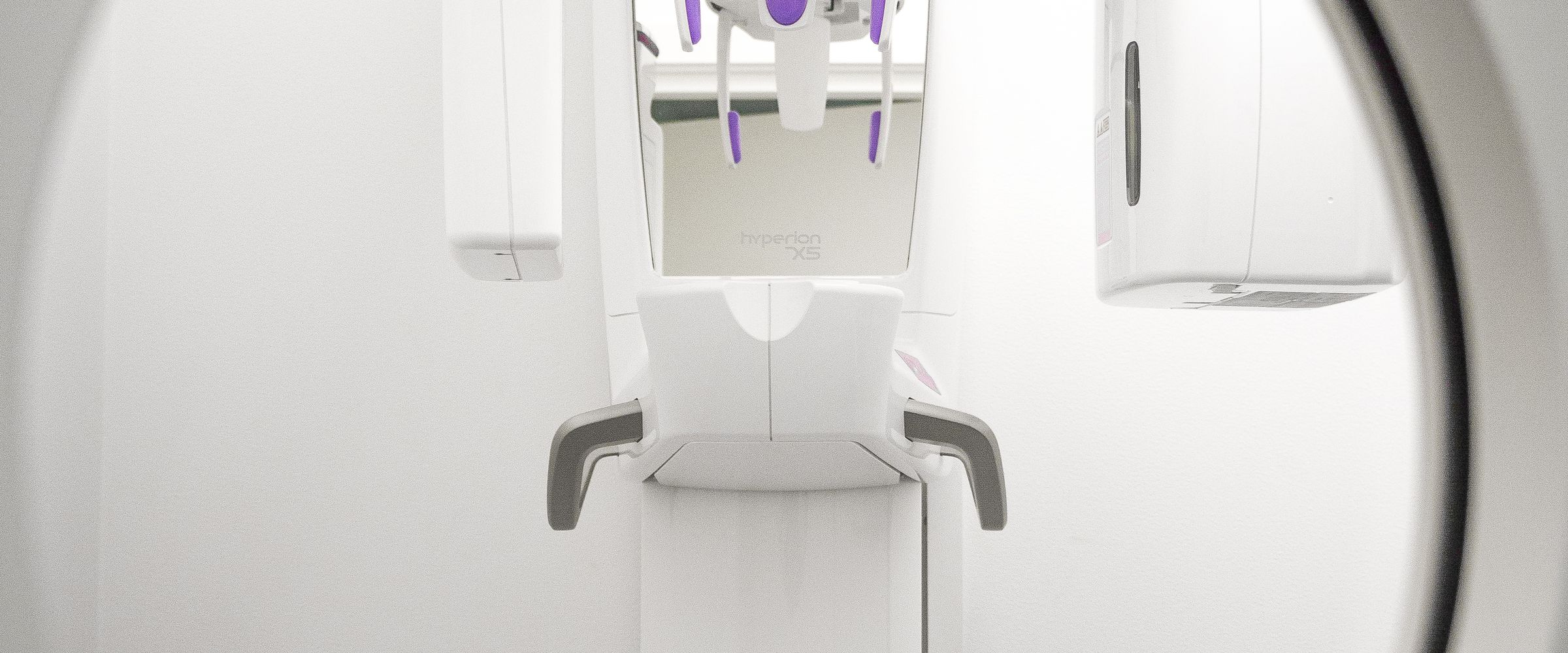 Klinikens 3D-röntgen (CBCT) för panorama- och tredimensionella bilder