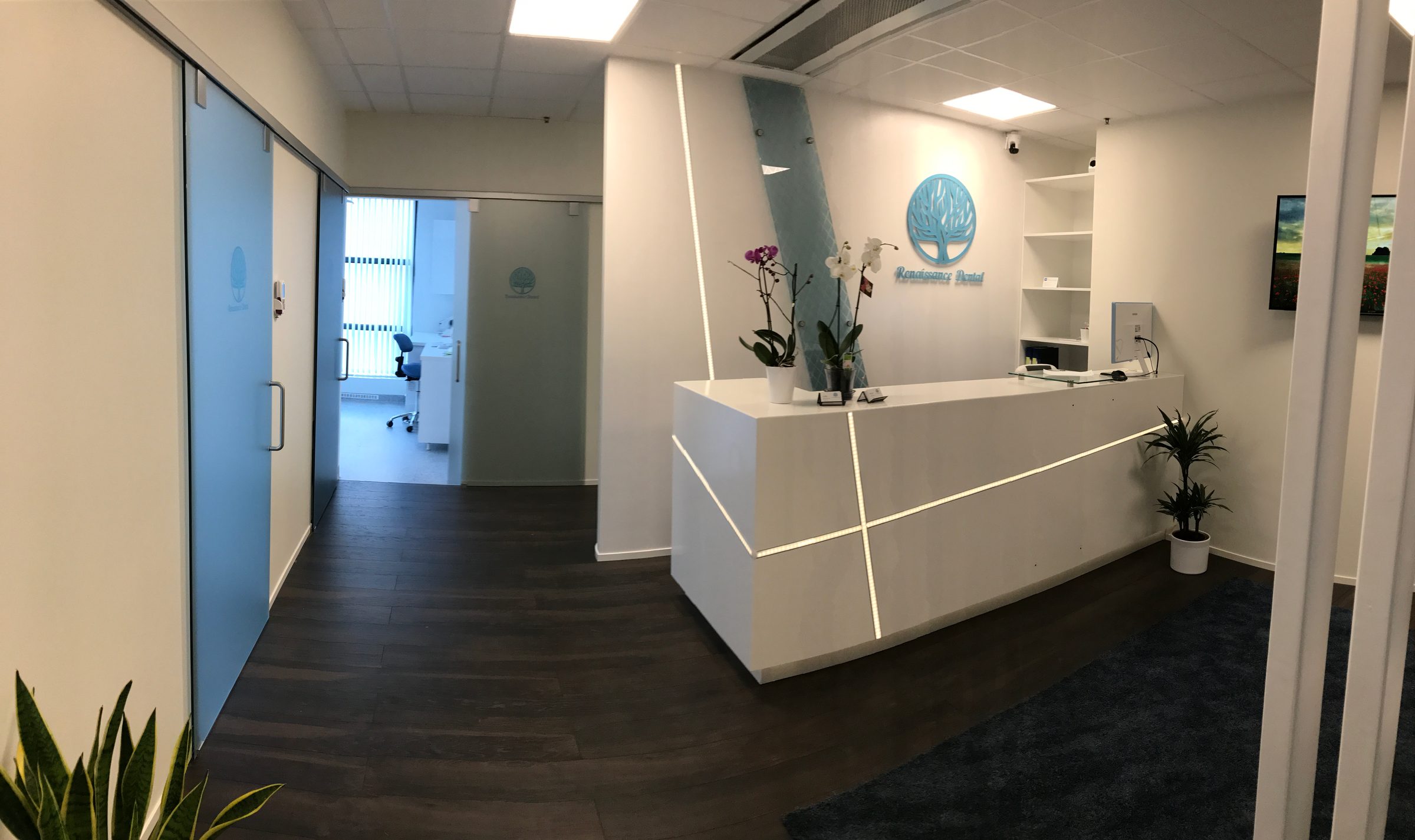 Receptionen på Renaissance Dental i Solna